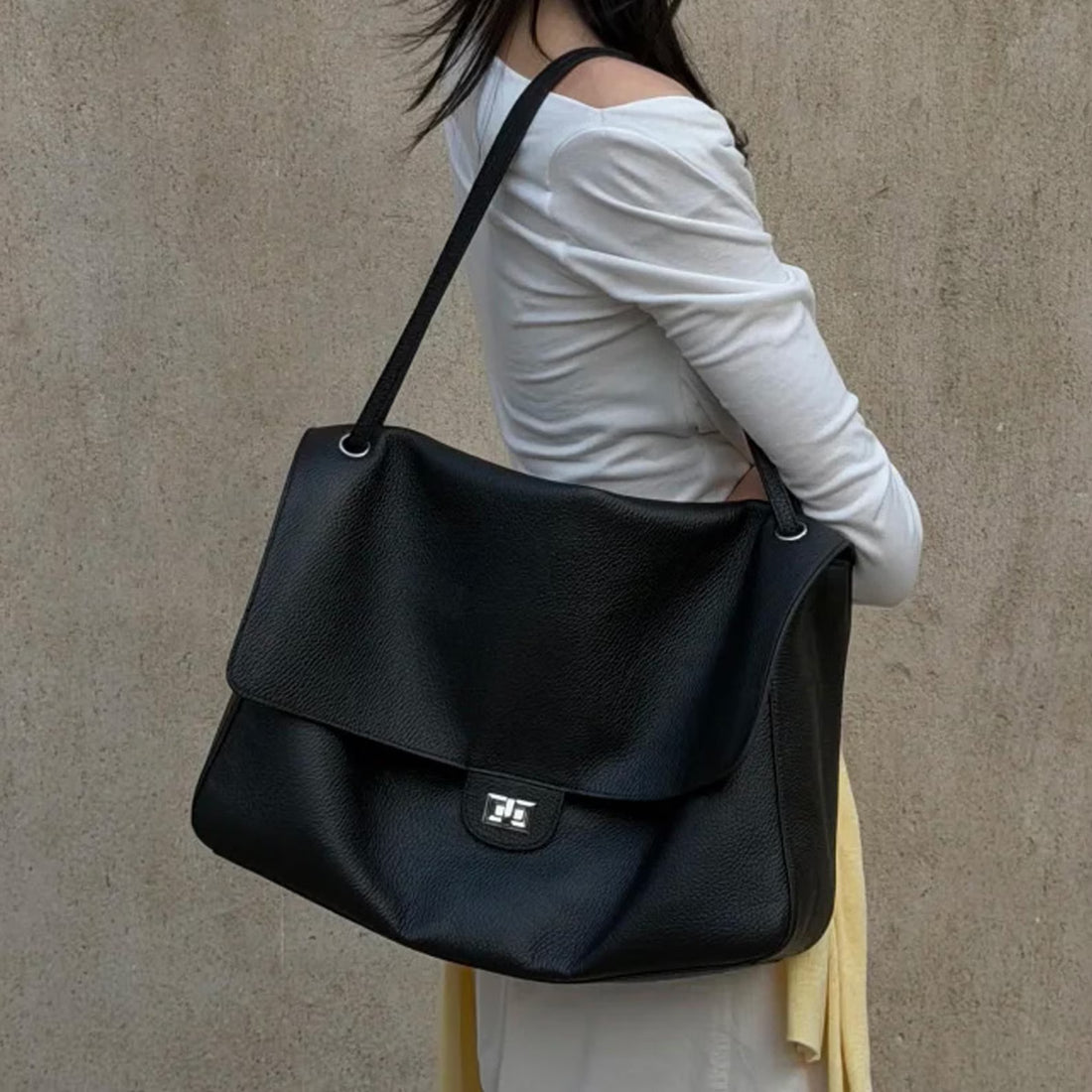 Pebble Grain Leather Flap Shoulder Messenger Bag