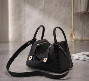 Pebble Grain Leather Multi-use Crossbody Hand Bag